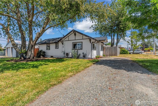 1403 E 64th Street, Tacoma, WA 98404