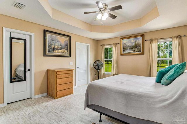 2460 New York St, Jay, FL 32565