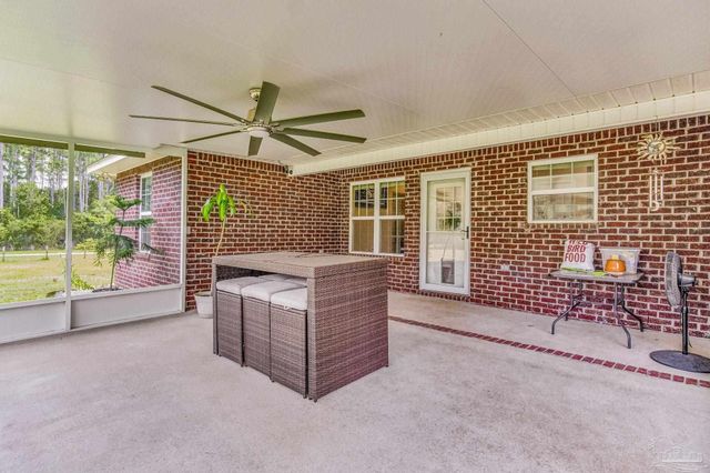 2460 New York St, Jay, FL 32565