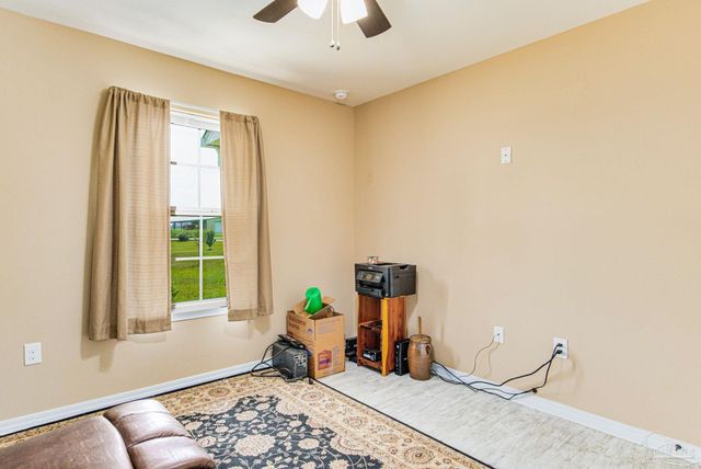 2460 New York St, Jay, FL 32565