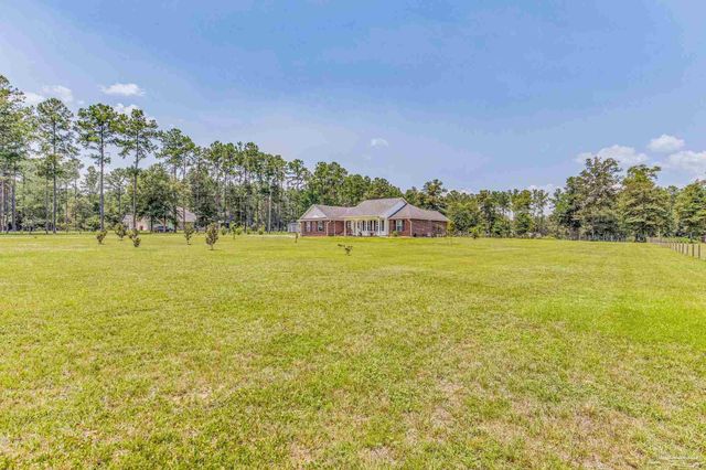 2460 New York St, Jay, FL 32565