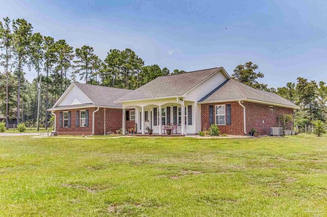 2460 New York St, Jay, FL 32565