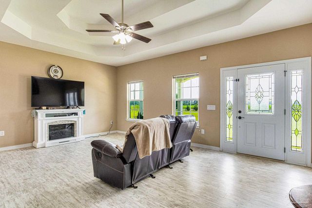 2460 New York St, Jay, FL 32565