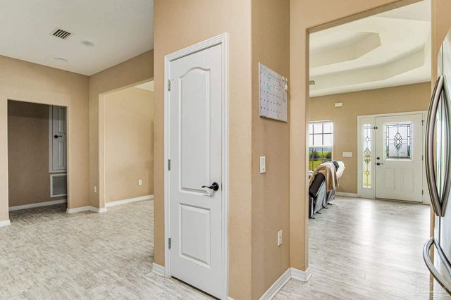 2460 New York St, Jay, FL 32565