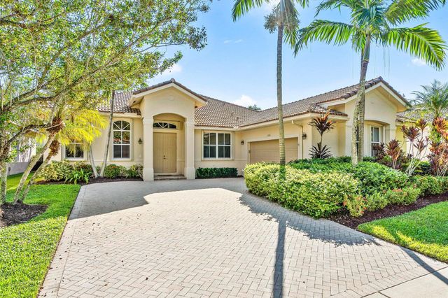 1366 Crossbill Court, Weston, FL 33327