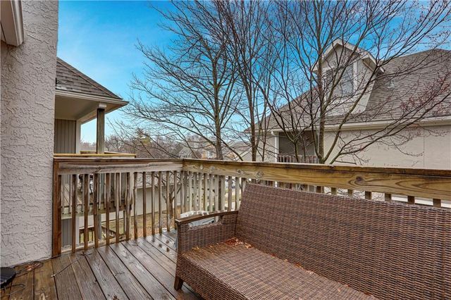13825 W 58th Terrace 6, Shawnee, KS 66216
