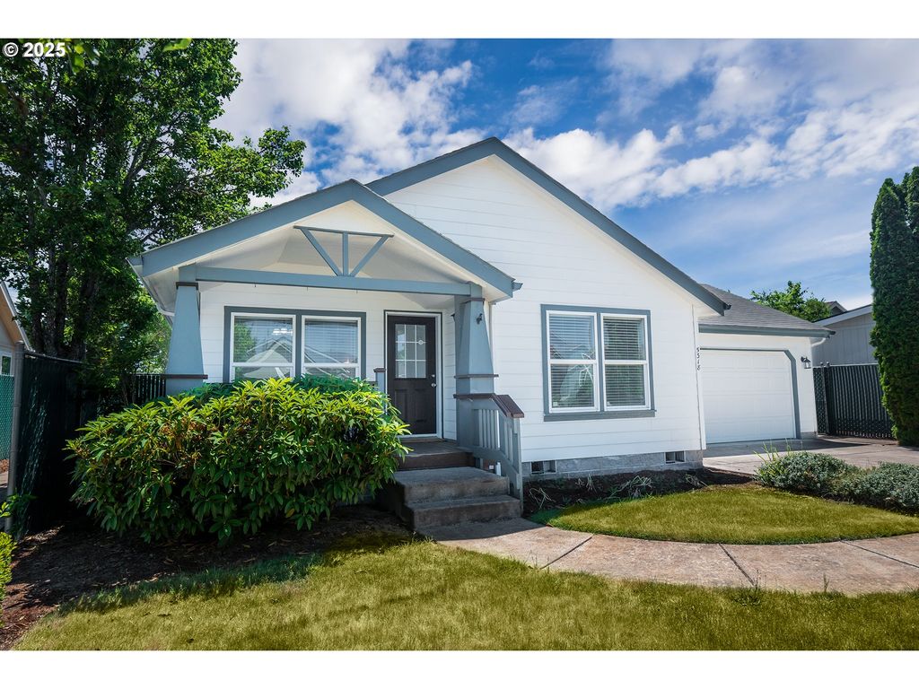5318 BRIDGEWATER Dr, Eugene, OR 97402