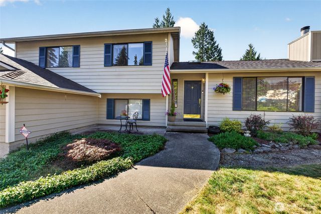 18604 73rd Street E, Bonney Lake, WA 98391