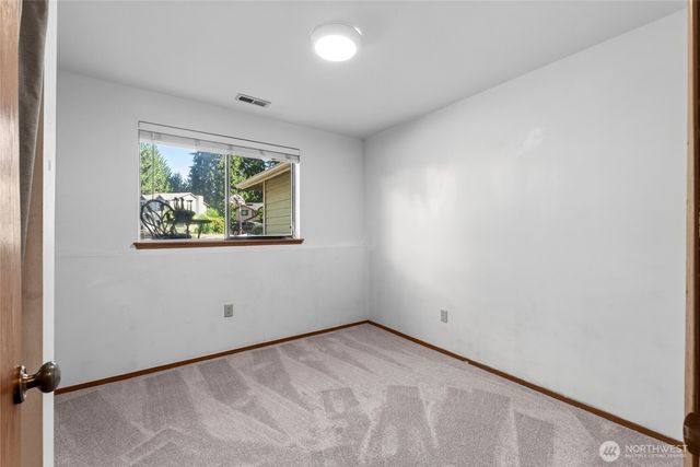 18604 73rd Street E, Bonney Lake, WA 98391