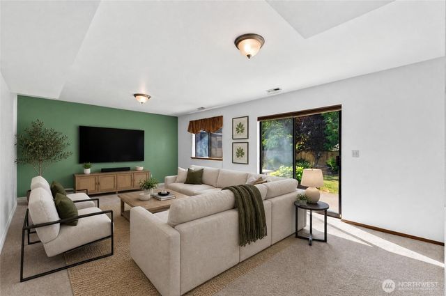 18604 73rd Street E, Bonney Lake, WA 98391