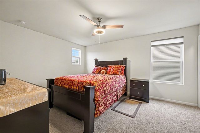 552 Wishing Tree Lane, Ann Arbor, MI 48108