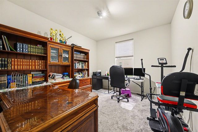 552 Wishing Tree Lane, Ann Arbor, MI 48108