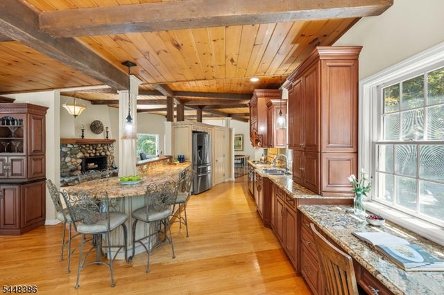 100 Pine Grove Rd, Berkeley Heights Twp., NJ 07922