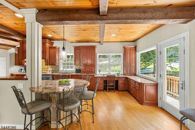 100 Pine Grove Rd, Berkeley Heights Twp., NJ 07922