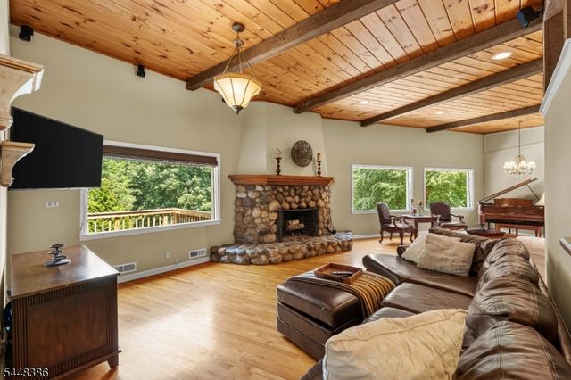 100 Pine Grove Rd, Berkeley Heights Twp., NJ 07922