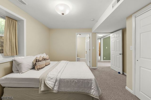 100 Pine Grove Rd, Berkeley Heights Twp., NJ 07922