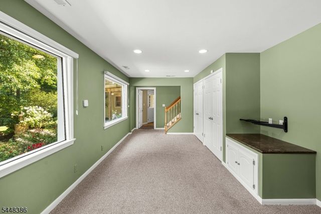 100 Pine Grove Rd, Berkeley Heights Twp., NJ 07922