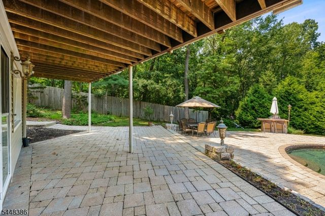 100 Pine Grove Rd, Berkeley Heights Twp., NJ 07922