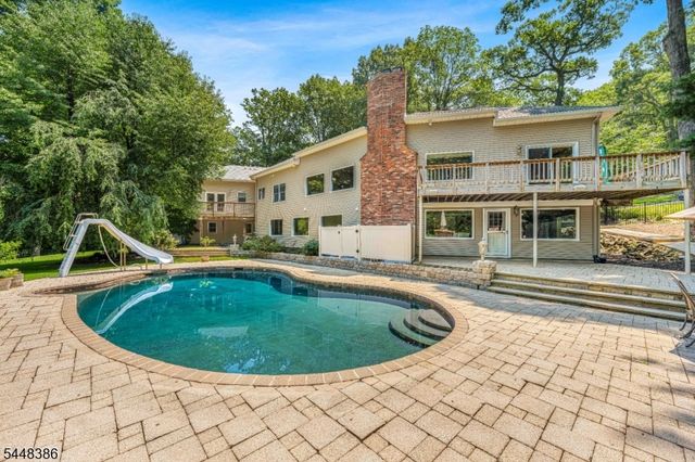 100 Pine Grove Rd, Berkeley Heights Twp., NJ 07922