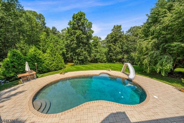 100 Pine Grove Rd, Berkeley Heights Twp., NJ 07922