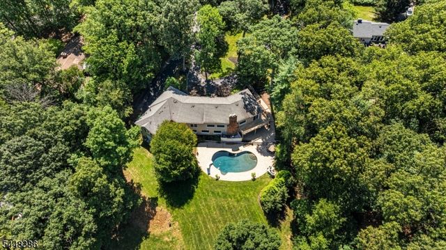 100 Pine Grove Rd, Berkeley Heights Twp., NJ 07922