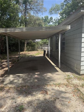 3000 Louise Drive S, Mobile, AL 36606