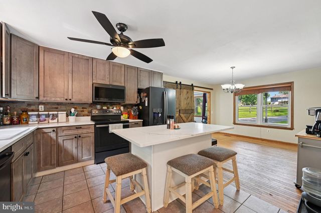5164 PERRY RD, Mount Airy, MD 21771