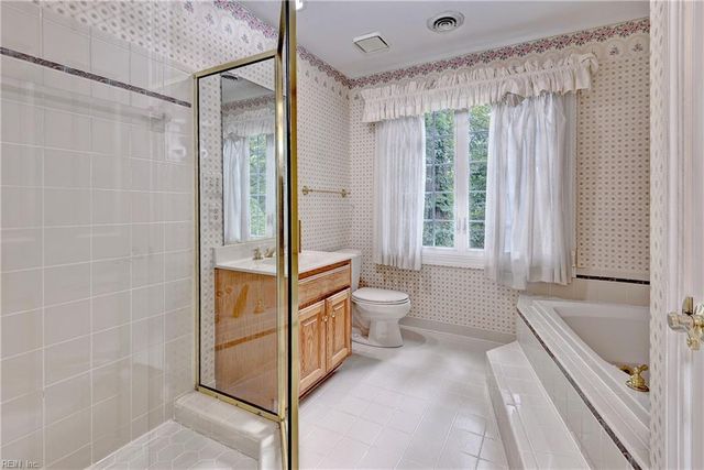 116 Cove Point LN, Williamsburg, VA 23185