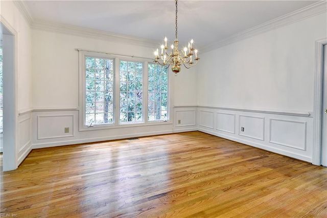 116 Cove Point LN, Williamsburg, VA 23185