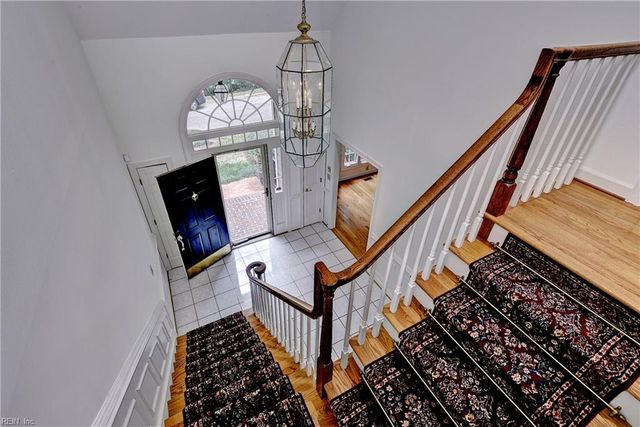 116 Cove Point LN, Williamsburg, VA 23185
