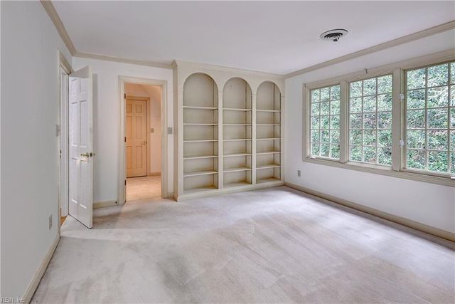 116 Cove Point LN, Williamsburg, VA 23185