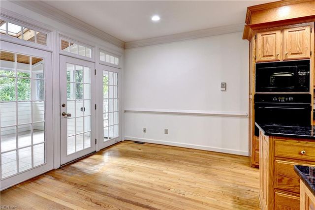 116 Cove Point LN, Williamsburg, VA 23185