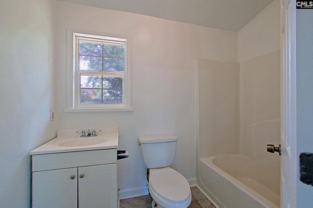 112 Royal Tower Dr, Irmo, SC 29063