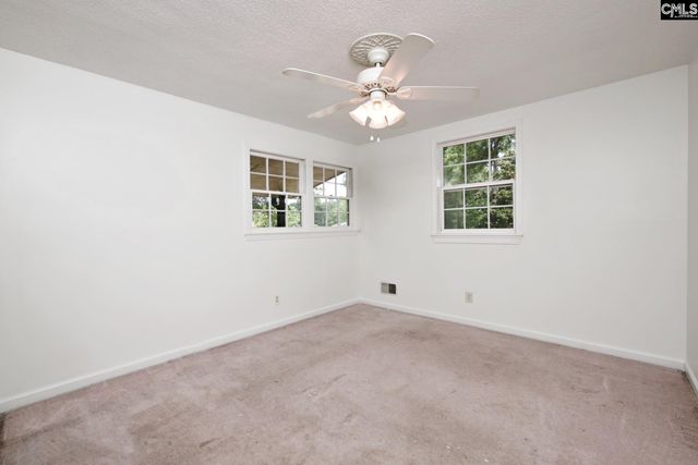 112 Royal Tower Dr, Irmo, SC 29063