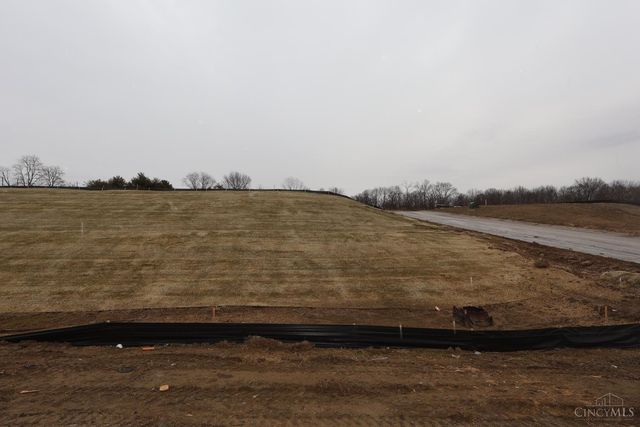 7262 Grandway Drive, West Chester, OH 45069