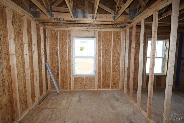 7262 Grandway Drive, West Chester, OH 45069