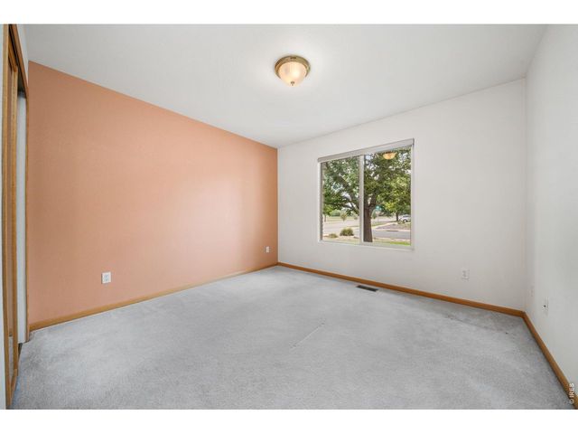 4014 Carrick Rd, Fort Collins, CO 80525