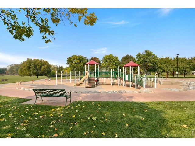 4014 Carrick Rd, Fort Collins, CO 80525
