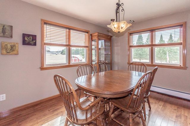 N3219 COUNTY ROAD D, New London, WI 54961