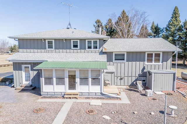 N3219 COUNTY ROAD D, New London, WI 54961