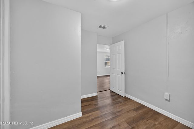 4951 HALLS Drive, Jacksonville, FL 32207