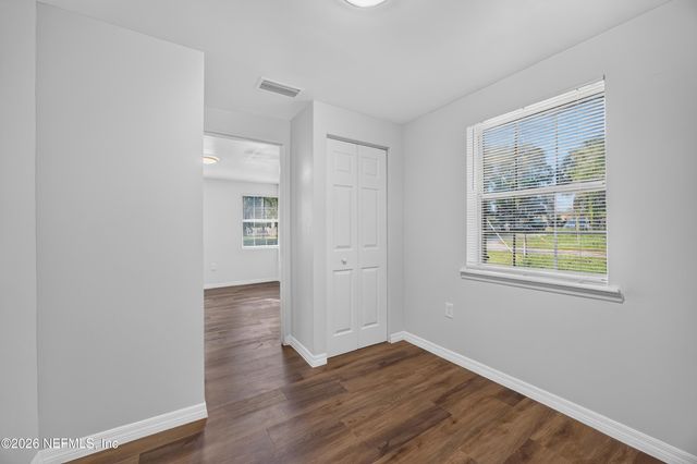 4951 HALLS Drive, Jacksonville, FL 32207