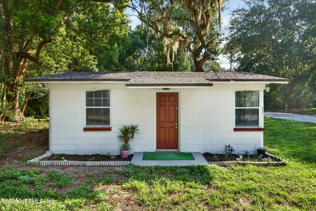 4951 HALLS Drive, Jacksonville, FL 32207
