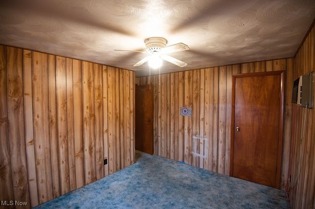 2129 Austintown Warren Rd, Mineral Ridge, OH 44440