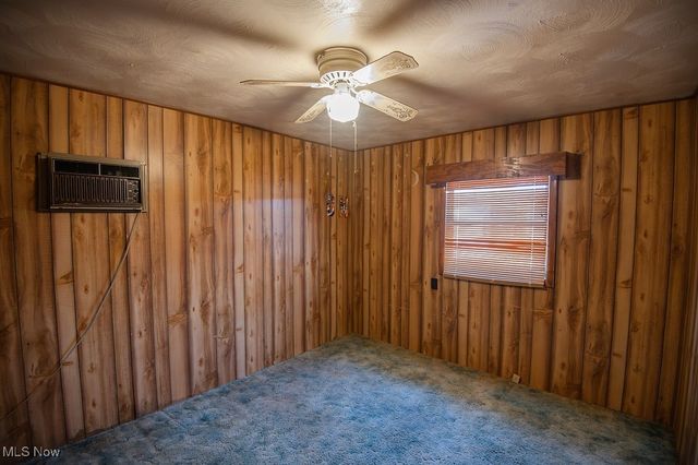 2129 Austintown Warren Rd, Mineral Ridge, OH 44440