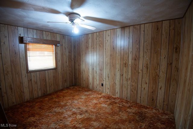 2129 Austintown Warren Rd, Mineral Ridge, OH 44440