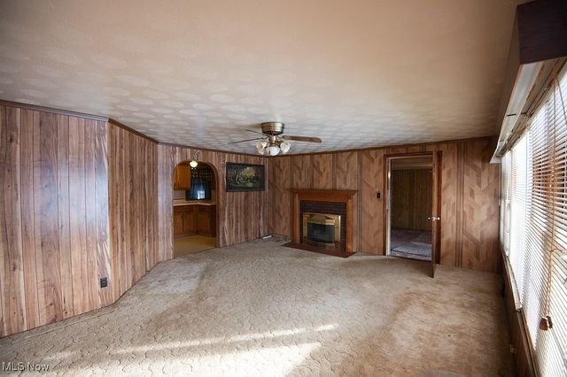 2129 Austintown Warren Rd, Mineral Ridge, OH 44440