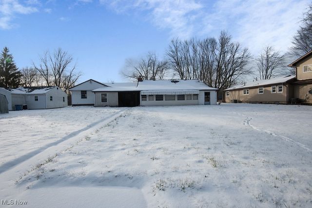 2129 Austintown Warren Rd, Mineral Ridge, OH 44440