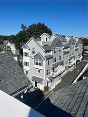 20 3rd Street 12, Stamford, CT 06905
