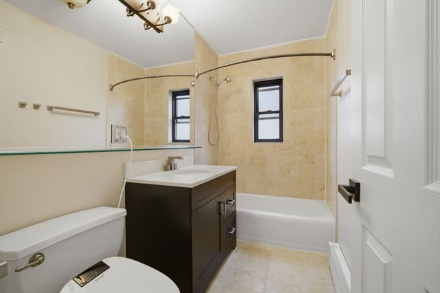 6060 N Ridge Avenue 4E, Chicago, IL 60660